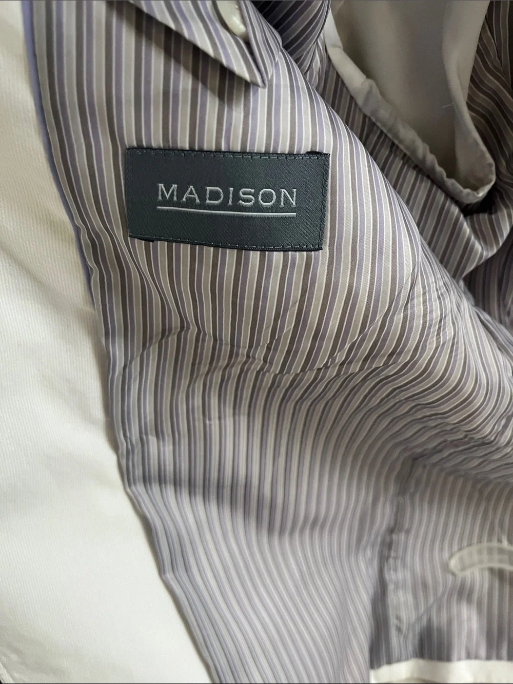 Madison Men's Cream Single-Breasted Blazer
